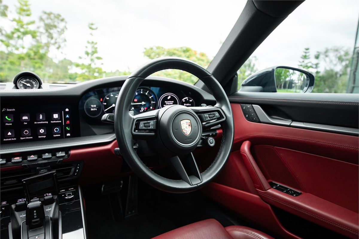 2022 Porsche 911 Carrera S 992