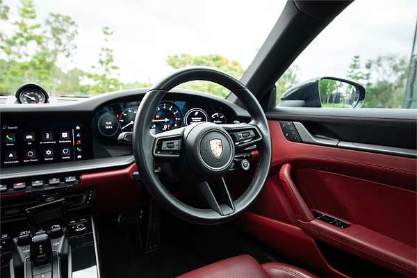 2022 Porsche 911 Carrera S 992
