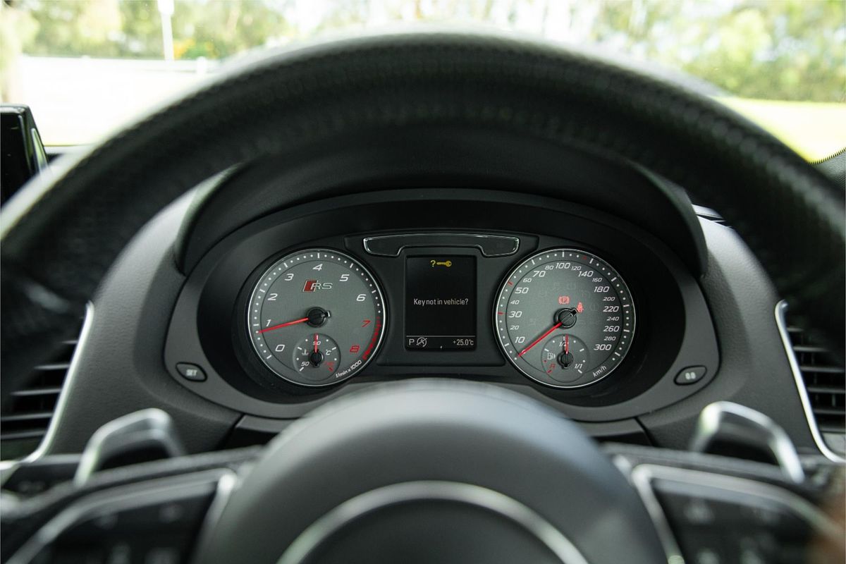 2015 Audi RS Q3 8U
