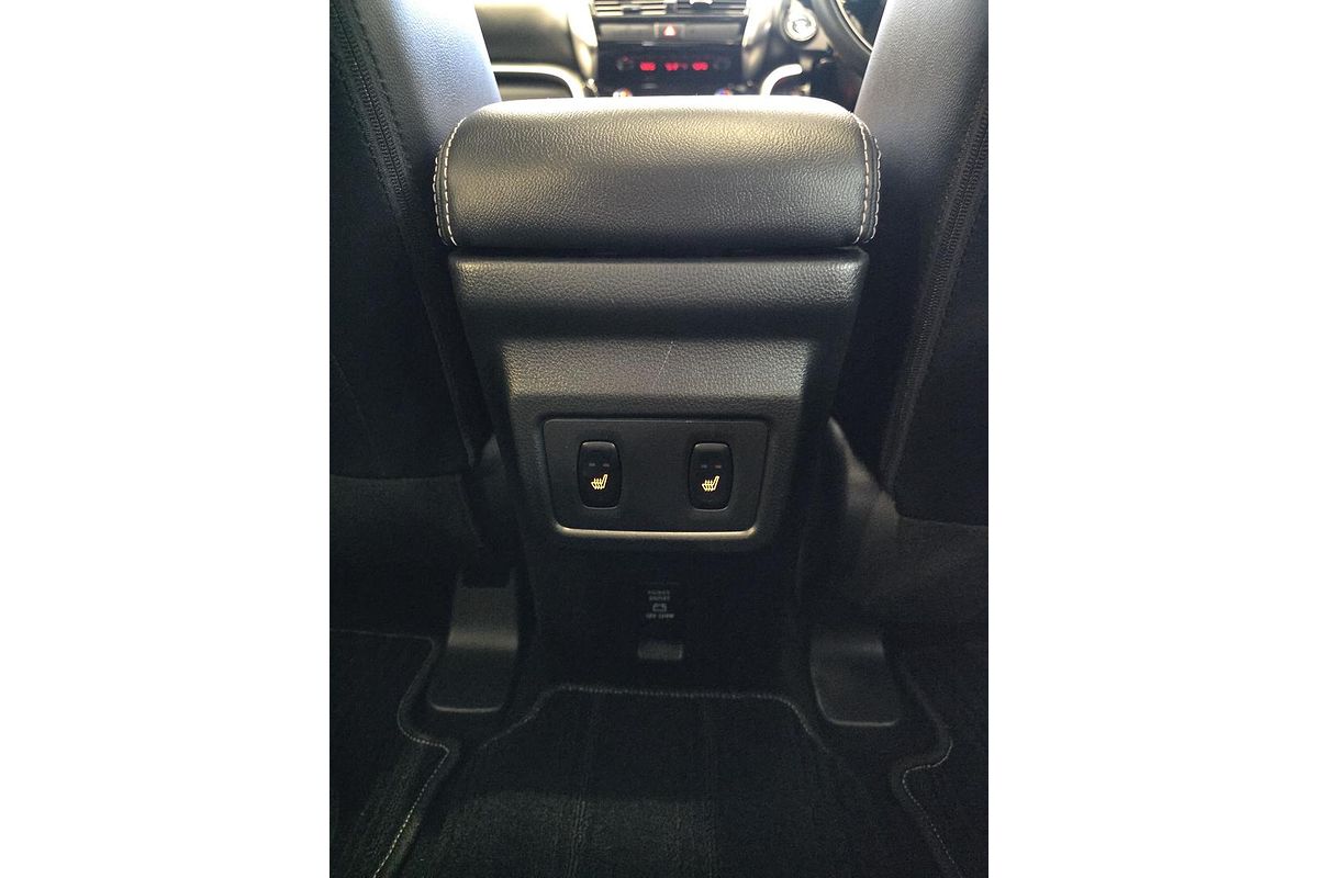 2022 Mitsubishi Eclipse Cross PHEV Exceed YB