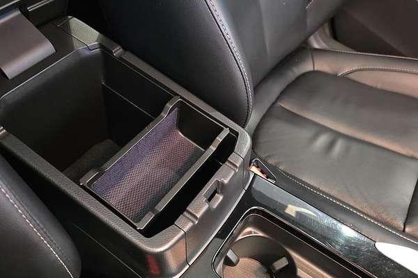 2022 Mitsubishi Eclipse Cross PHEV Exceed YB