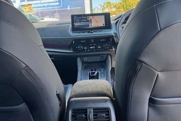 2025 Nissan QASHQAI N-DESIGN e-POWER J12