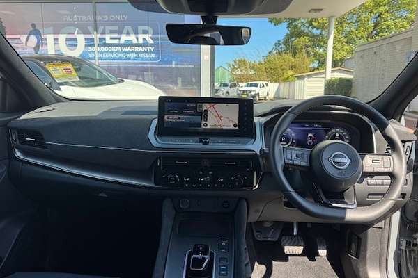 2025 Nissan QASHQAI N-DESIGN e-POWER J12