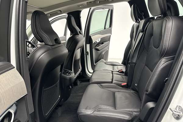 2024 Volvo XC90 Ultimate B6 Bright