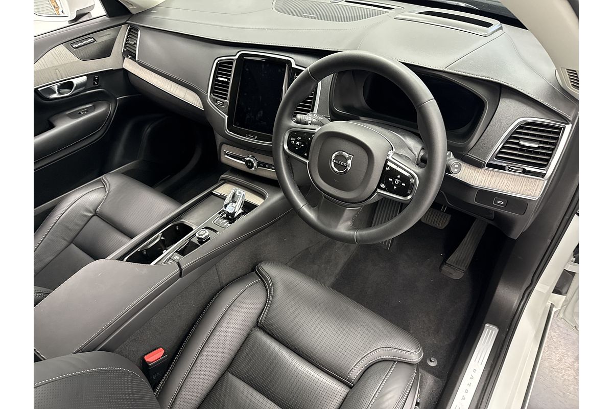 2024 Volvo XC90 Ultimate B6 Bright