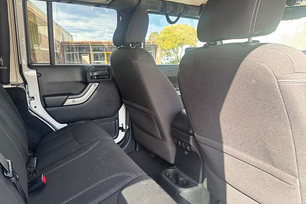 2016 Jeep Wrangler Unlimited Rubicon JK