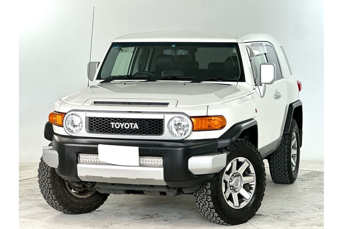 2014 Toyota FJ Cruiser GSJ15R