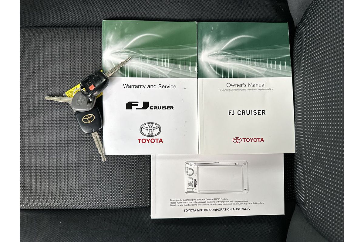 2014 Toyota FJ Cruiser GSJ15R