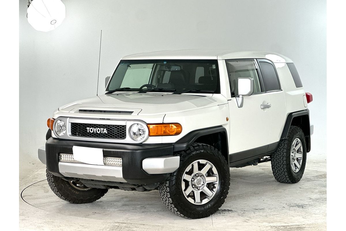 2014 Toyota FJ Cruiser GSJ15R