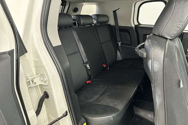 2014 Toyota FJ Cruiser GSJ15R