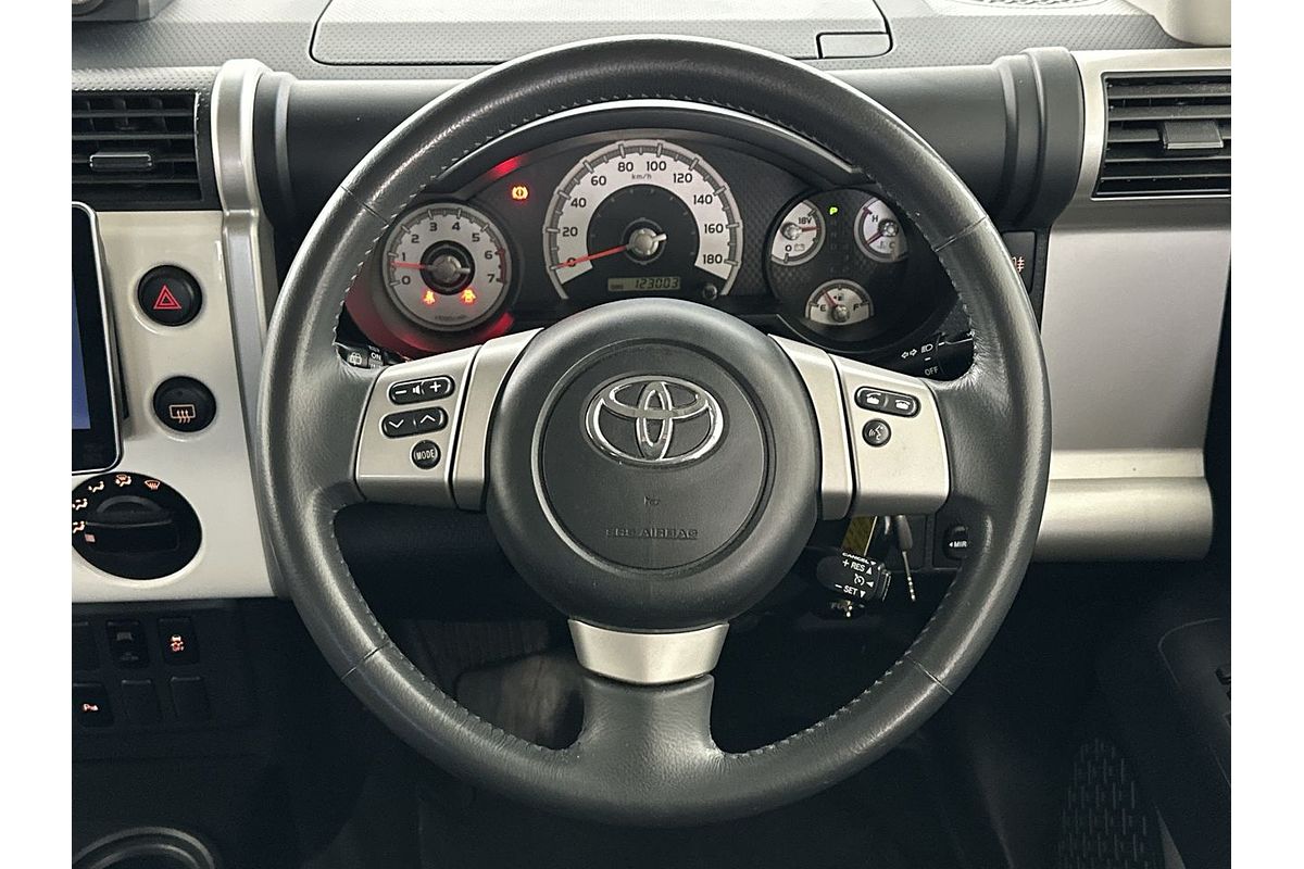 2014 Toyota FJ Cruiser GSJ15R