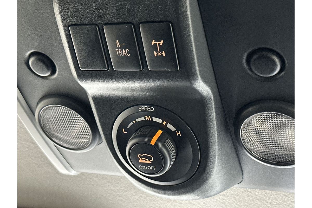 2014 Toyota FJ Cruiser GSJ15R