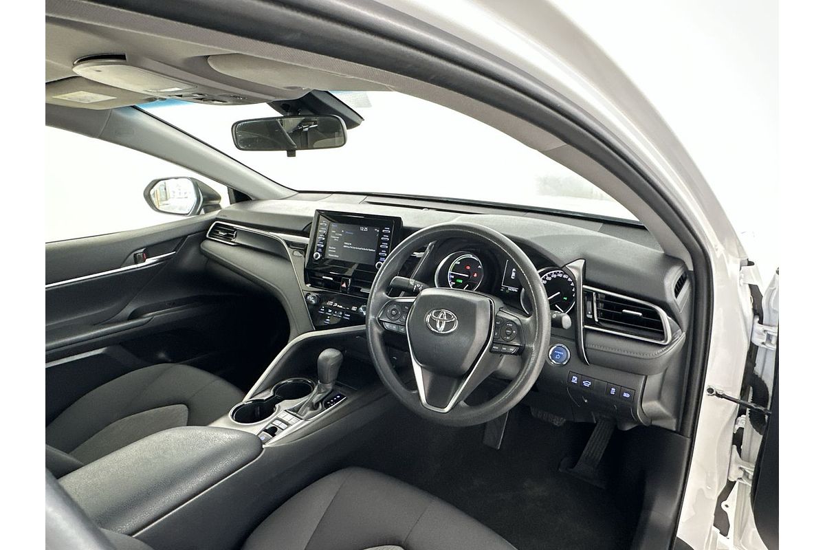 2024 Toyota Camry Ascent AXVH70R