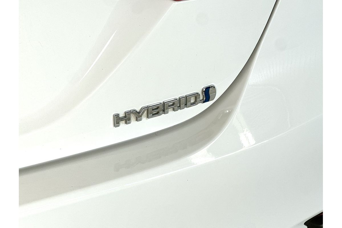 2024 Toyota Camry Ascent AXVH70R
