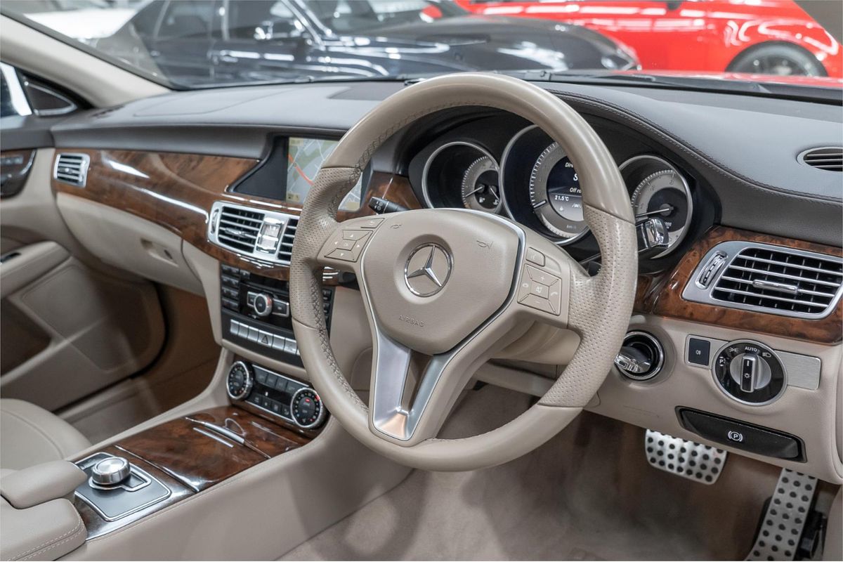 2011 Mercedes-Benz CLS-Class CLS350 CDI BlueEFFICIENCY C218