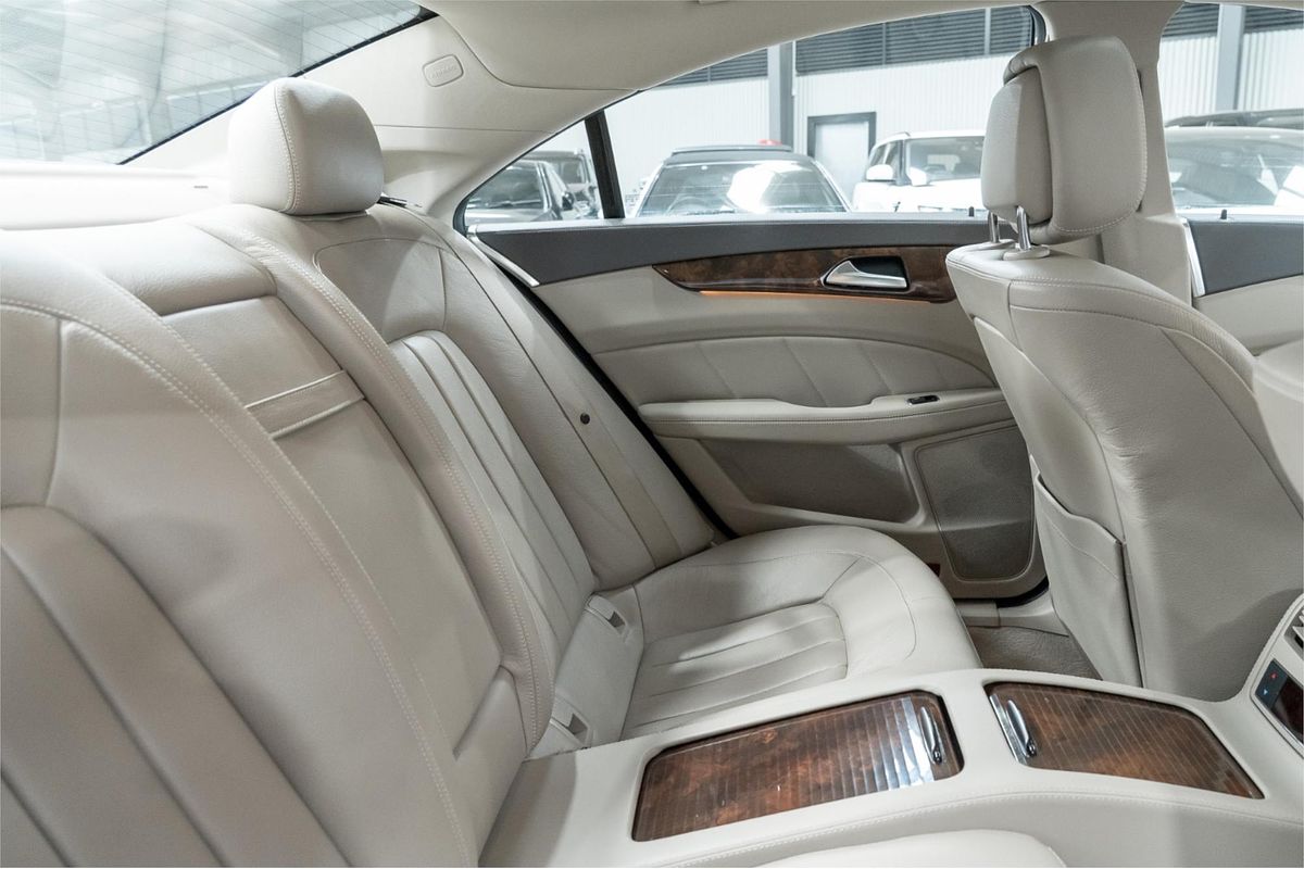 2011 Mercedes-Benz CLS-Class CLS350 CDI BlueEFFICIENCY C218