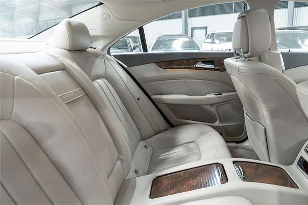 2011 Mercedes-Benz CLS-Class CLS350 CDI BlueEFFICIENCY C218