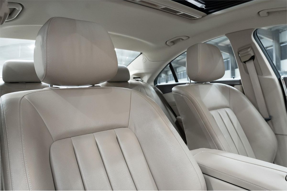 2011 Mercedes-Benz CLS-Class CLS350 CDI BlueEFFICIENCY C218