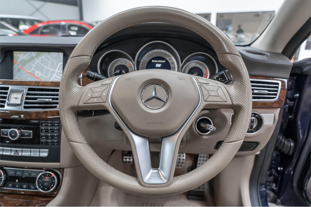 2011 Mercedes-Benz CLS-Class CLS350 CDI BlueEFFICIENCY C218