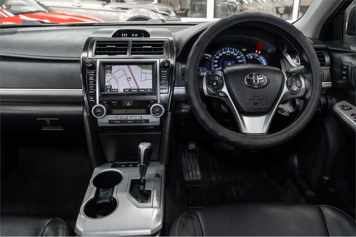 2012 Toyota Camry Hybrid HL AVV50R