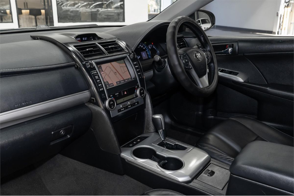 2012 Toyota Camry Hybrid HL AVV50R