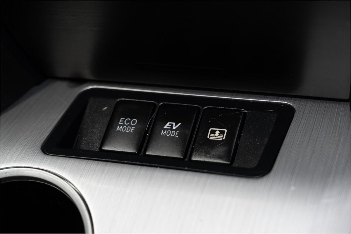 2012 Toyota Camry Hybrid HL AVV50R