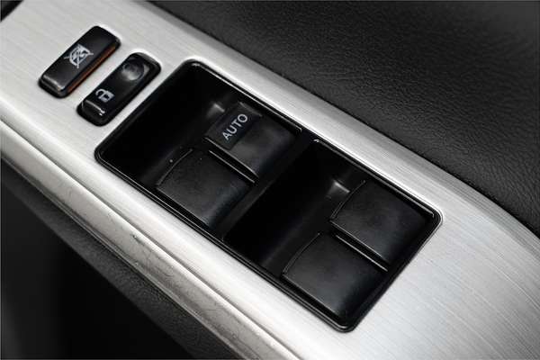 2012 Toyota Camry Hybrid HL AVV50R