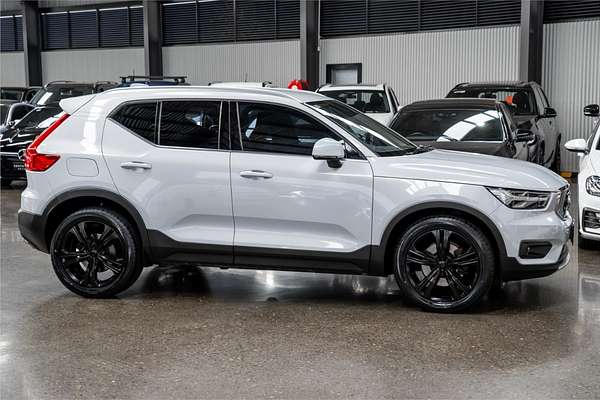 2019 Volvo XC40 T4 Inscription