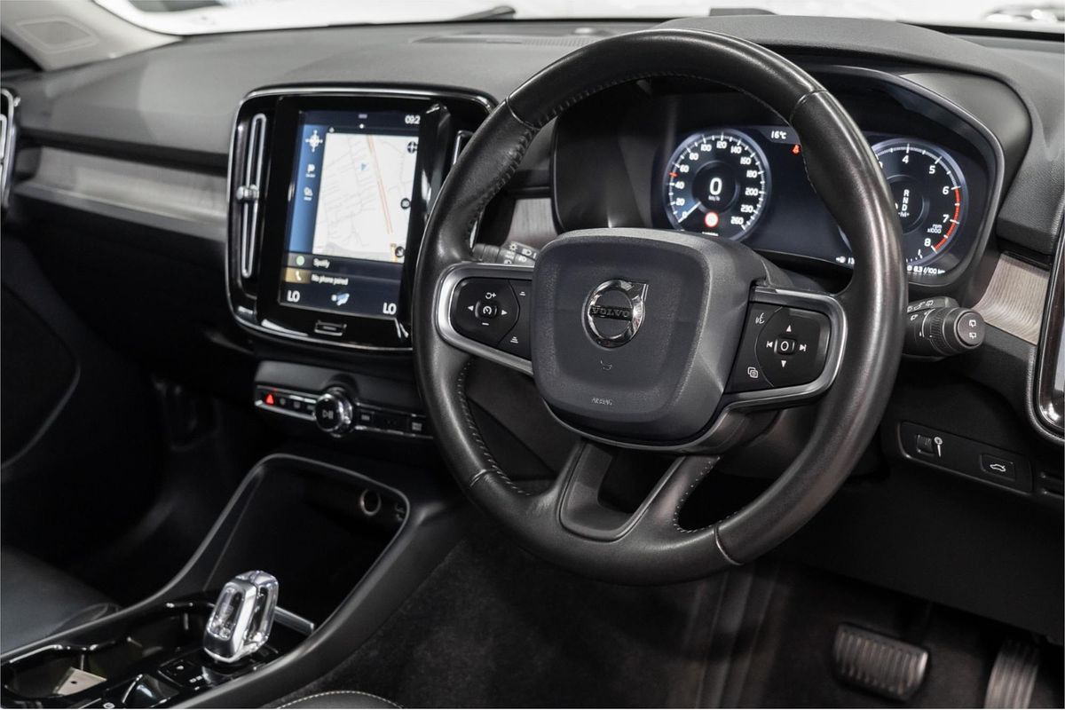 2019 Volvo XC40 T4 Inscription