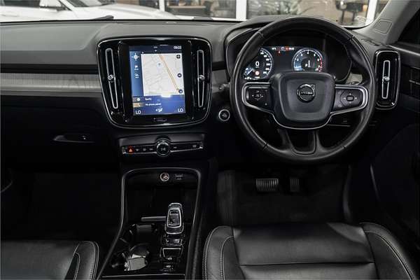 2019 Volvo XC40 T4 Inscription