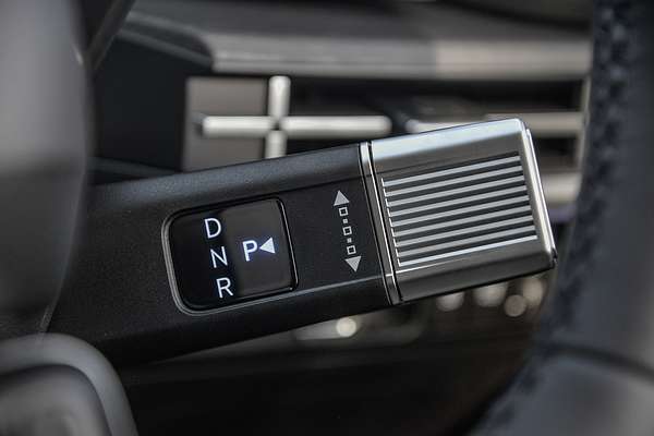 2025 Hyundai Santa Fe Hybrid Elite MX5.V2