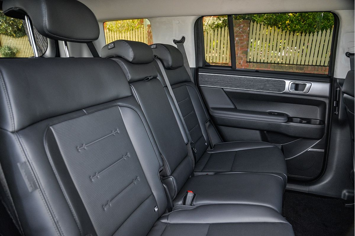 2025 Hyundai Santa Fe Hybrid Elite MX5.V2