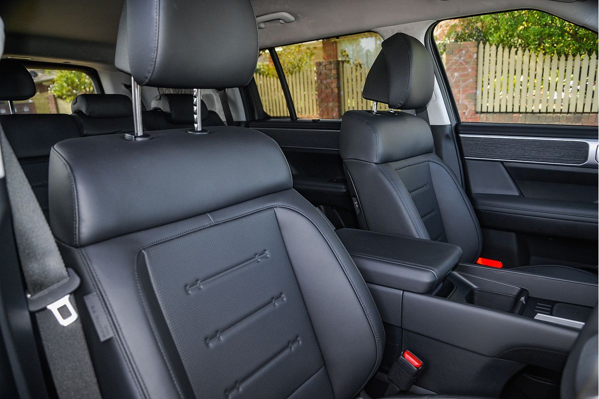 2025 Hyundai Santa Fe Hybrid Elite MX5.V2