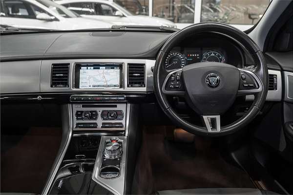 2014 Jaguar XF Luxury X250