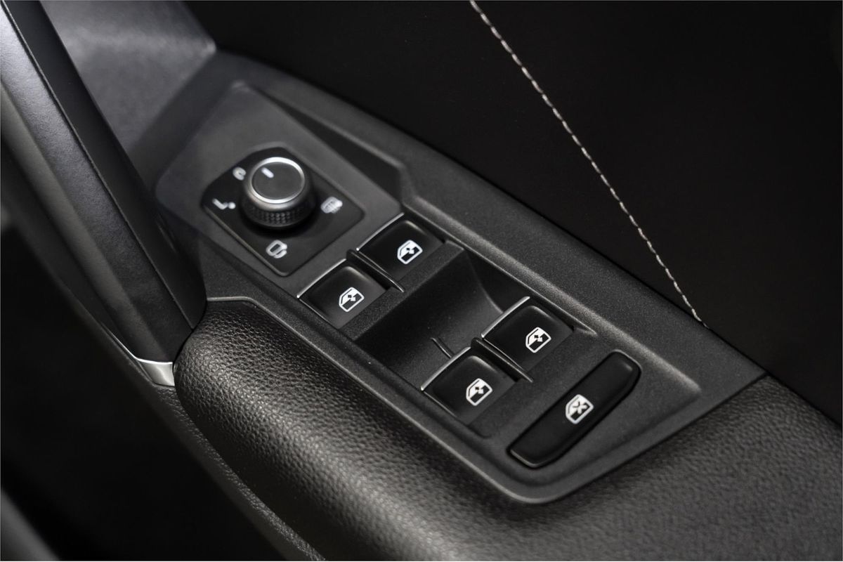 2016 Volkswagen Tiguan 140TDI Highline 5N