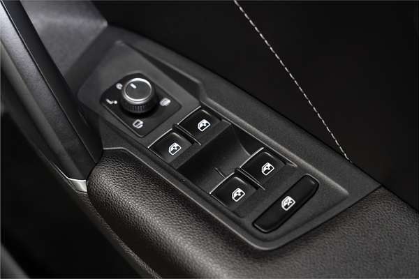 2016 Volkswagen Tiguan 140TDI Highline 5N