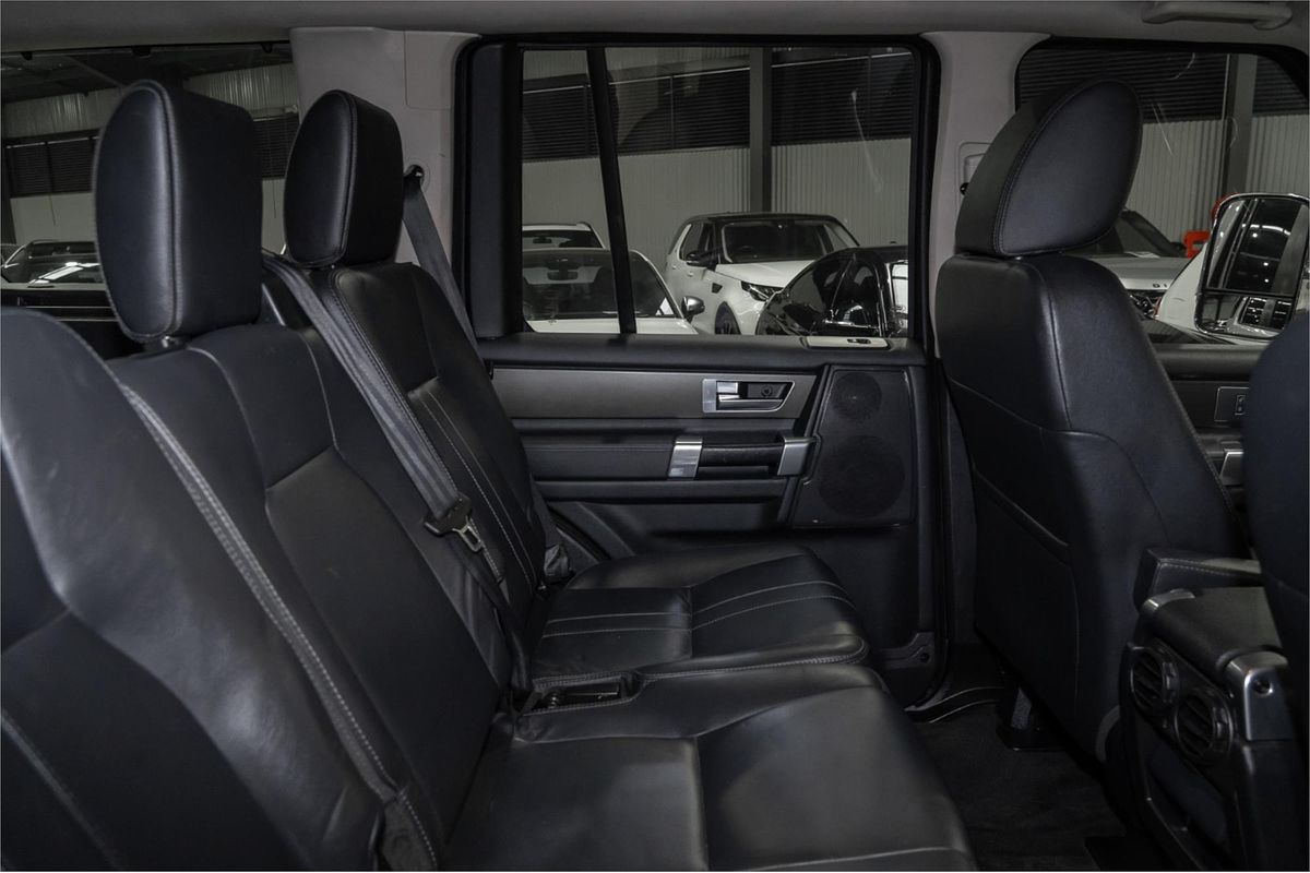 2015 Land Rover Discovery SDV6 HSE Series 4