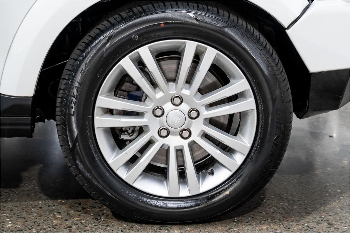 2015 Land Rover Discovery SDV6 HSE Series 4