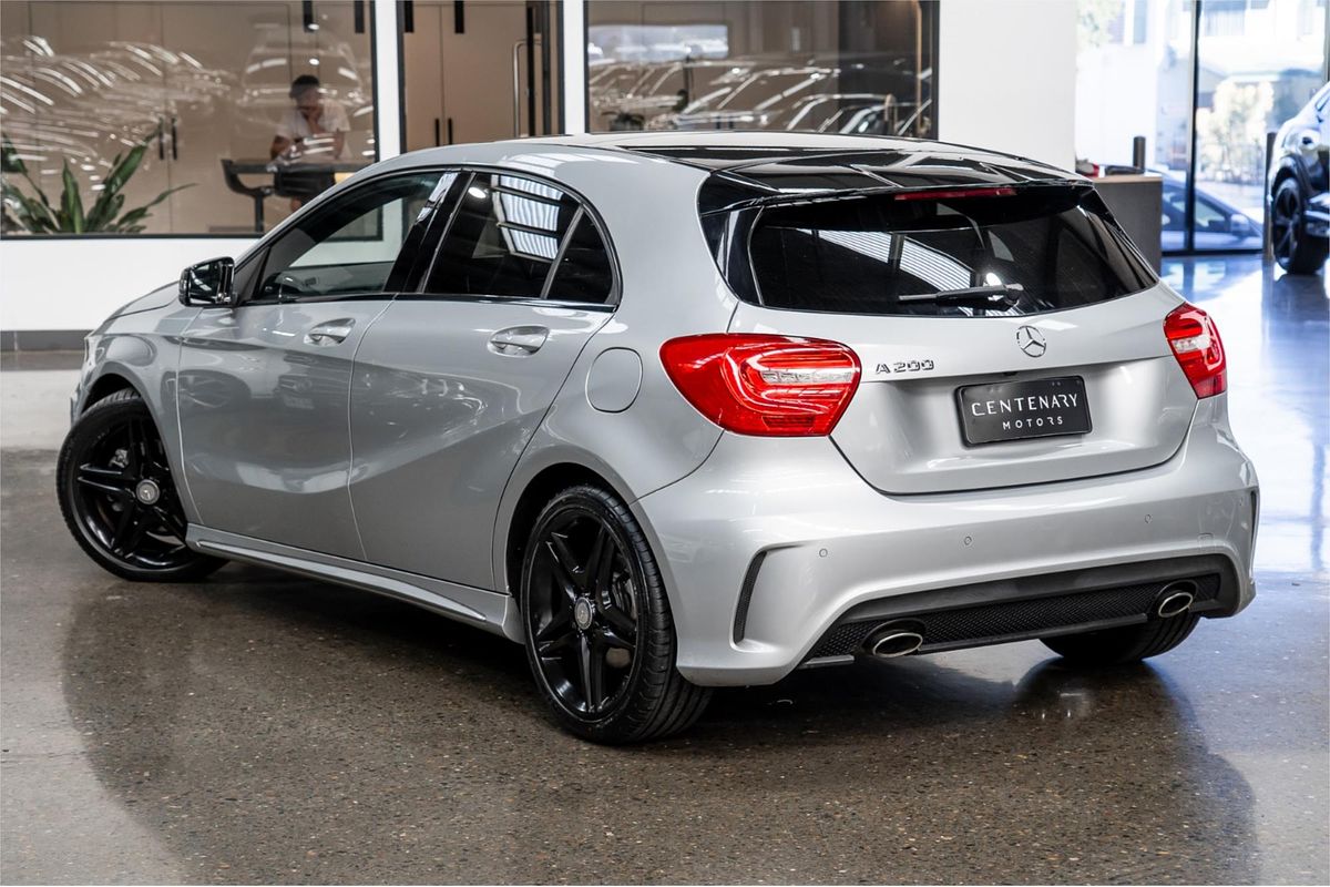 2013 Mercedes-Benz A-Class A200 W176