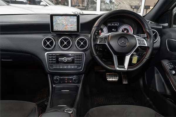 2013 Mercedes-Benz A-Class A200 W176