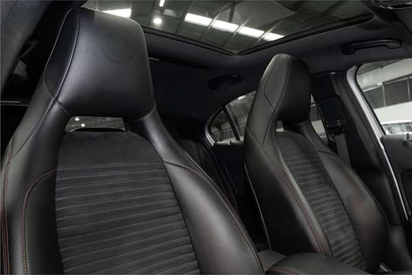2013 Mercedes-Benz A-Class A200 W176