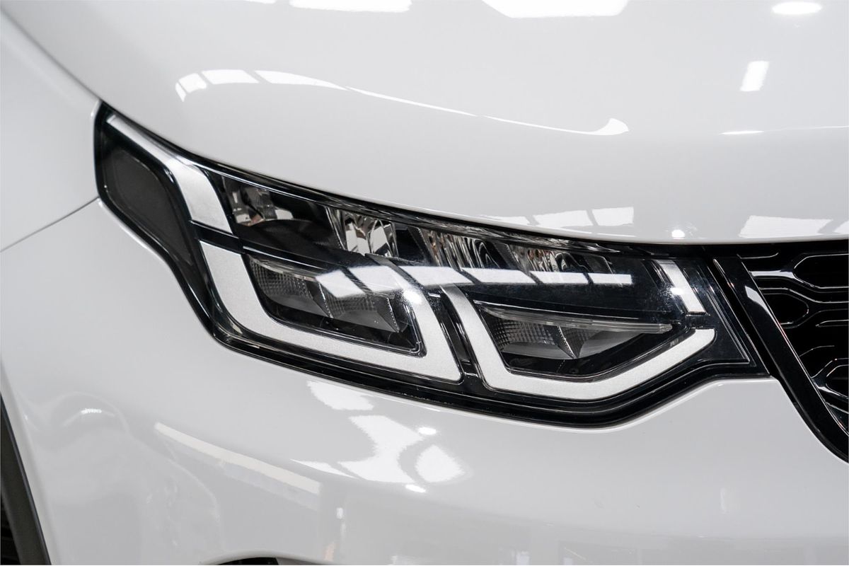 2019 Land Rover Discovery Sport D150 S L550