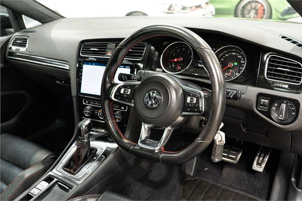 2013 Volkswagen Golf GTI 7