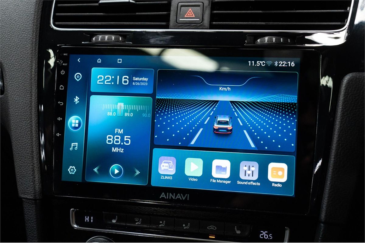 2013 Volkswagen Golf GTI 7