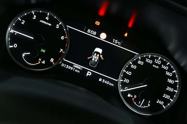 2024 Mitsubishi Outlander LS ZM