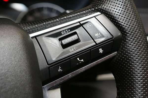2024 Mitsubishi Outlander LS ZM