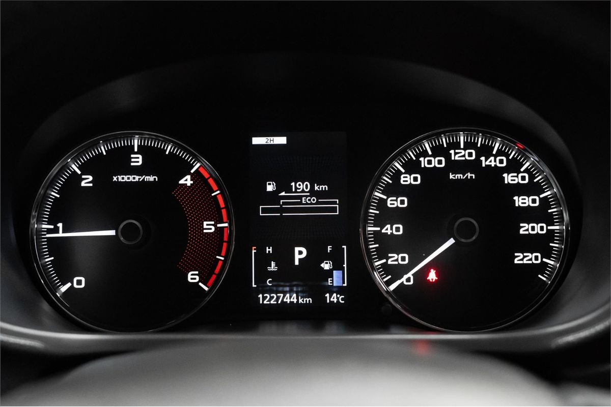 2016 Mitsubishi Pajero Sport GLS QE