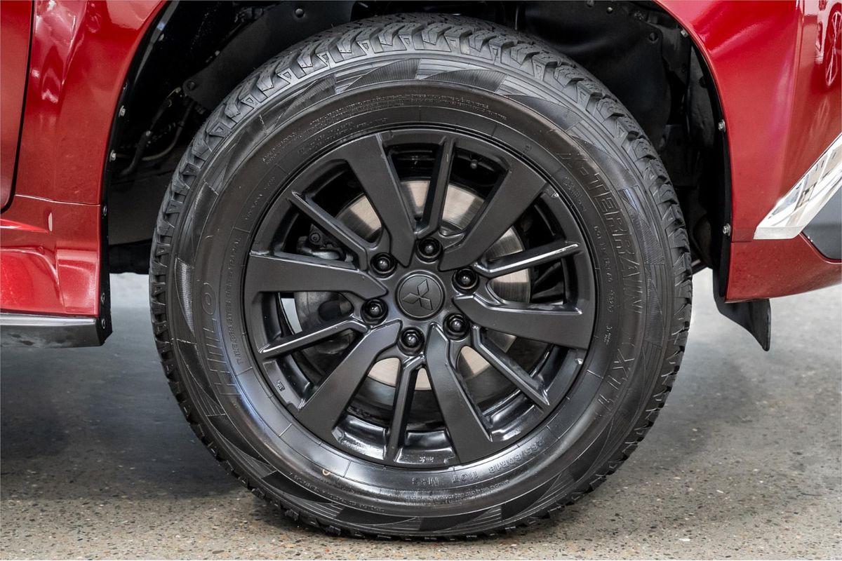 2016 Mitsubishi Pajero Sport GLS QE