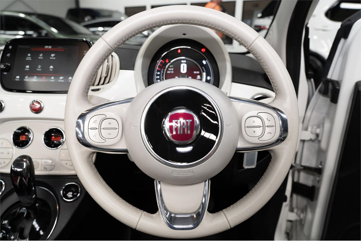 2019 Fiat 500C Lounge Series 6