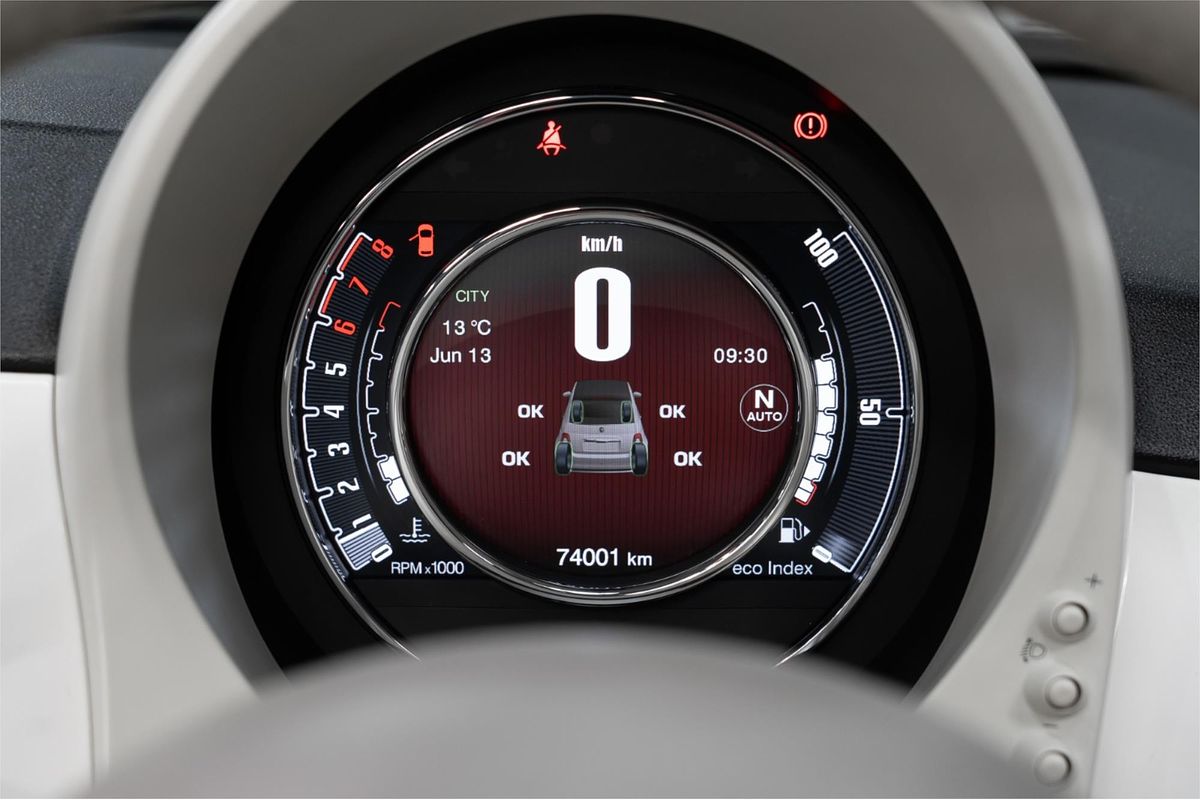 2019 Fiat 500C Lounge Series 6